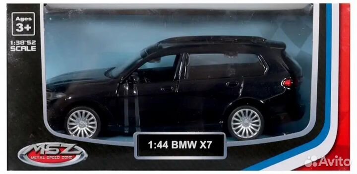 Модель машины BMW X7 1:44