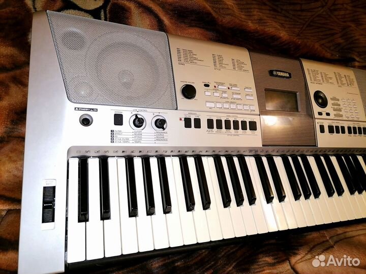 Синтезатор yamaha psr e413