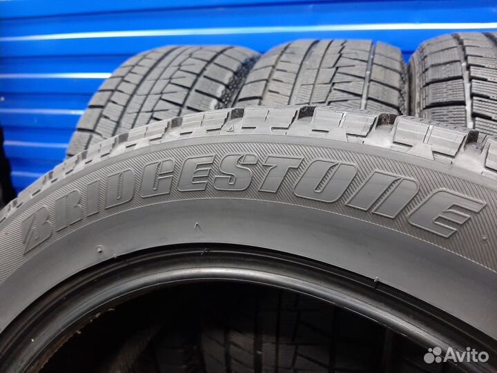 Bridgestone Blizzak Revo GZ 225/55 R17 97Q