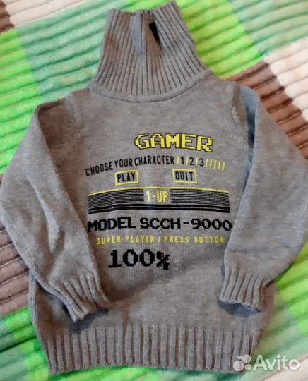 Свитер детский
