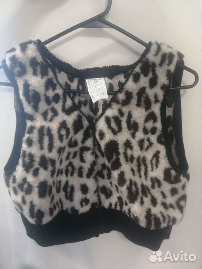 Жилет из натуральной шерсти