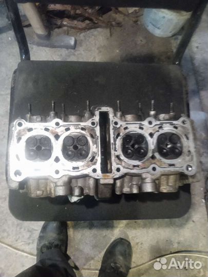 Головка в сборе Yamaha FZX250 zeal