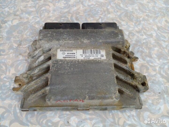 Блок управления двигателем Renault Logan 1 2010