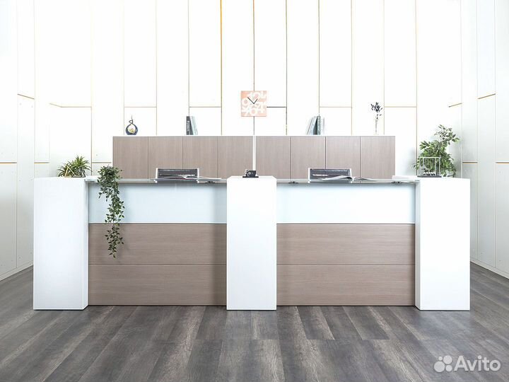 Ресепшн для офиса LAS Италия