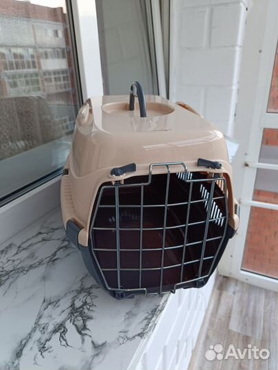 Переноска для кошек и собак
