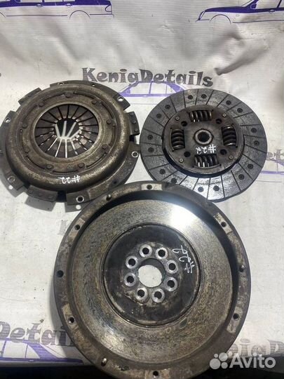 Комплект сцепления Audi 200 C3 2.2 бензин 1987