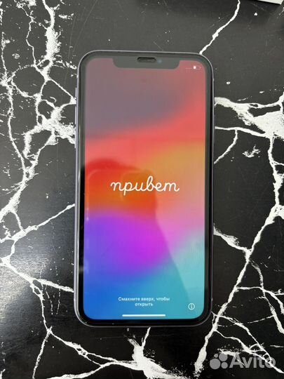 iPhone 11, 64 ГБ