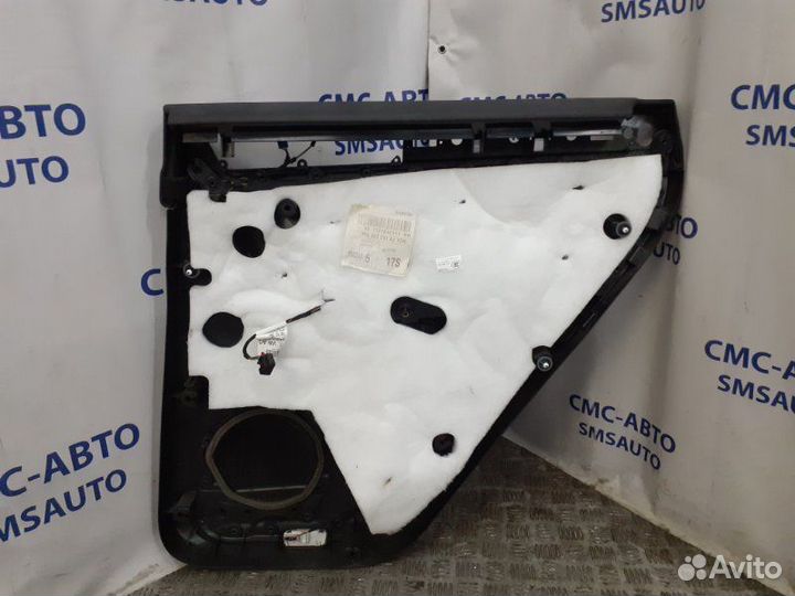 Обшивка двери задняя левая Volkswagen Touareg NF