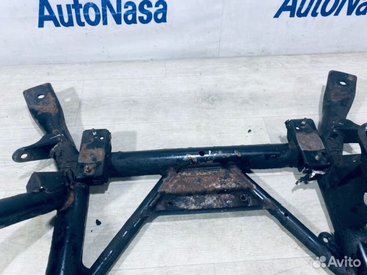 Балка подмоторная Land Rover Range Rover LM M62B44