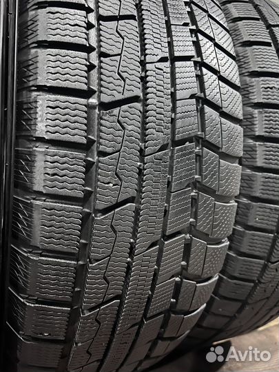 Toyo Winter Tranpath TX 215/60 R17 96Q