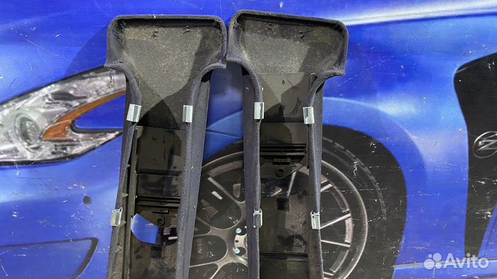 Обшивки центральной стойки Mercedes Benz W202