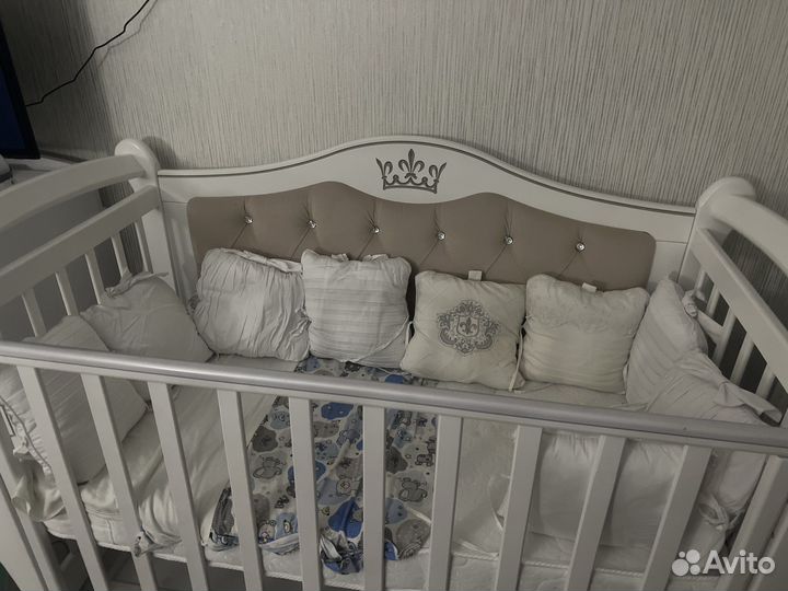 Бортики на детскую кроватку