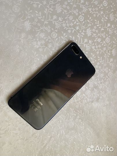iPhone 8 plus 64gb