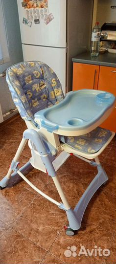 Стульчик для кормления jetem