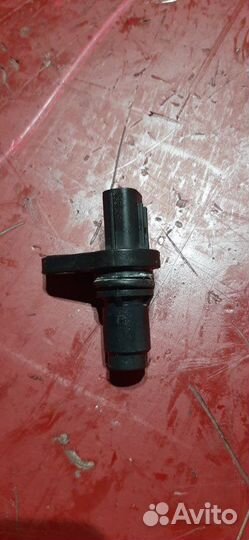 Датчик положения распредвала Toyota Rav4 XA30