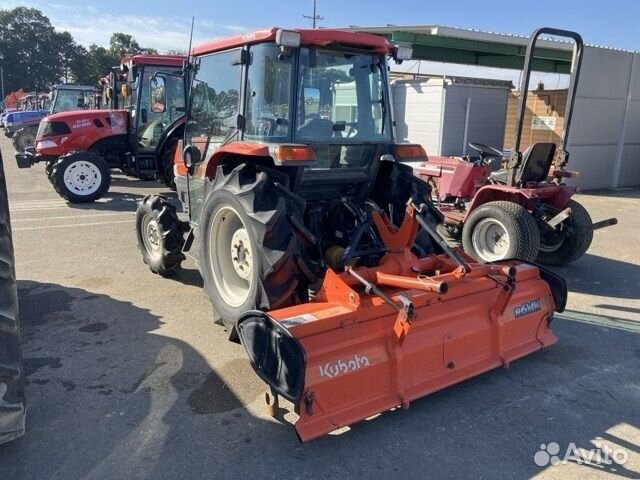 Мини-трактор Kubota KL330, 2020