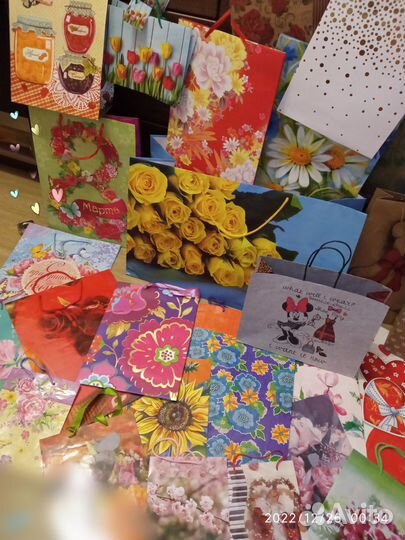 Подарочные пакеты на любой праздник. много