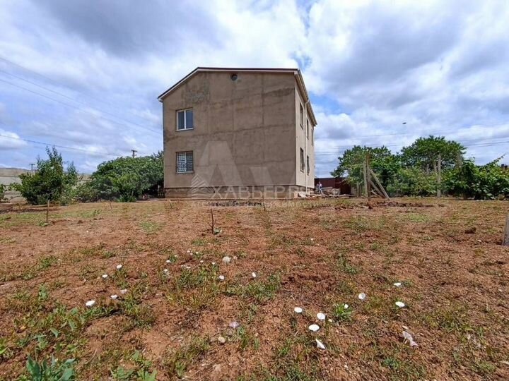 Дом 76,6 м² на участке 12 сот.