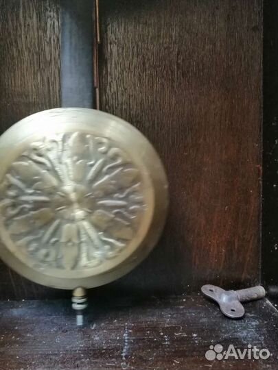 Старинные настенные часы с боем германия