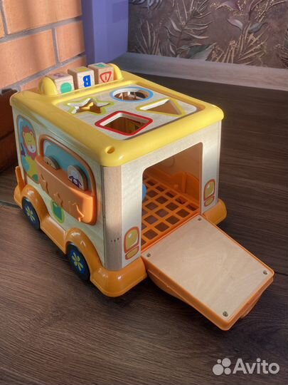 Развивающие игрушки