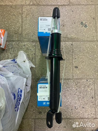 Амортизатор задний газовый Chevrolet Epica (05-12)