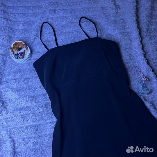 Черное платье