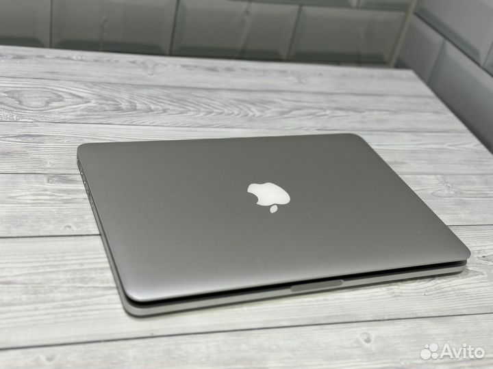 Apple MacBook Pro 13 2015 16gb i5 ssd 128