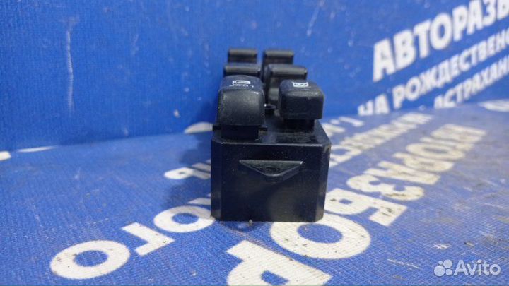 Блок управления стеклоподъемниками Mitsubishi