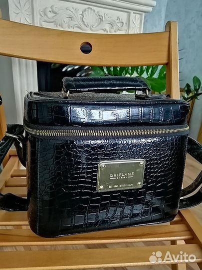 Сумки женские и косметички