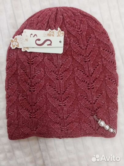 Шапка женская вязаная