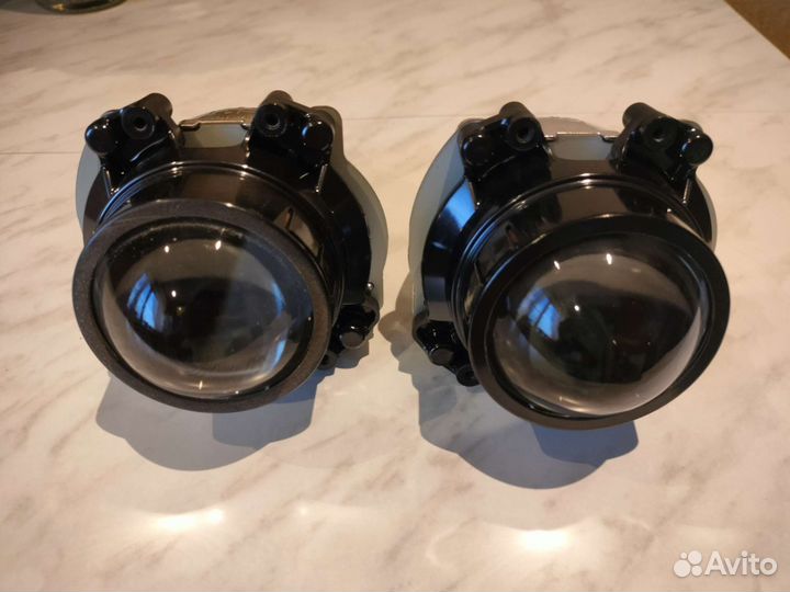 Линзы в фары с rav4 ха30. Стекло фары