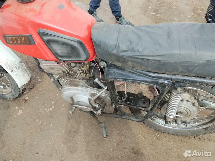 Продам иж планета 5