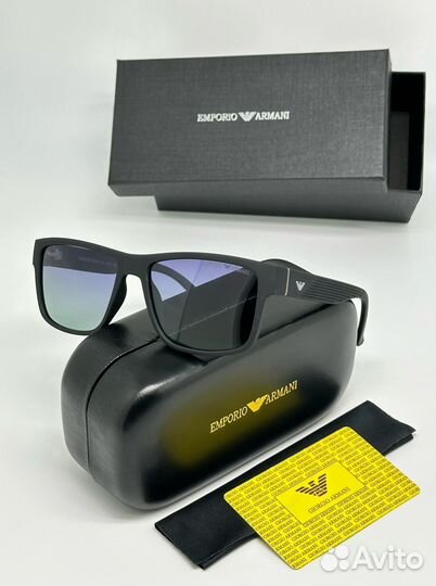 Солнцезащитные очки мужские Armani