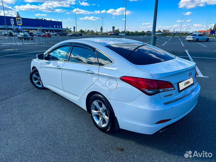 Hyundai i40, 2013