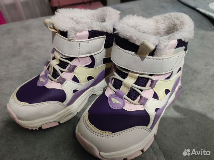 Ботинки демисезонные для девочки 25