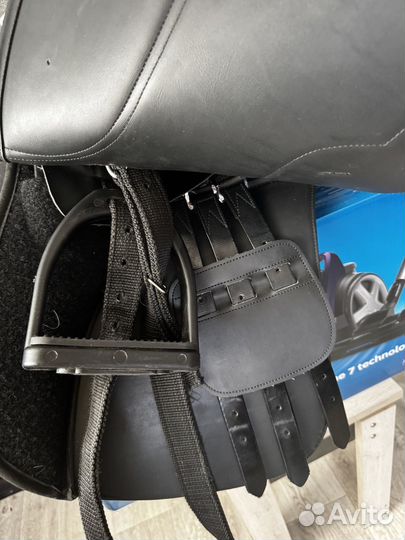 Новое универсальное седло Norton