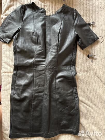 Платье из натуральной кожи