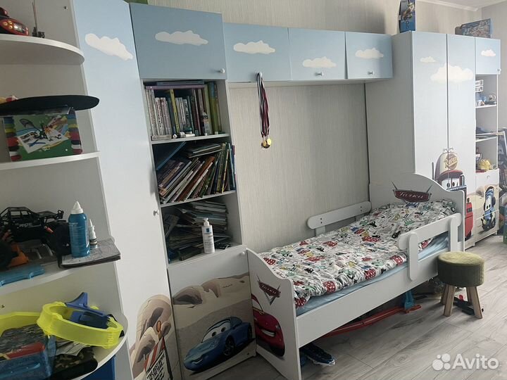 Мебель для детской Тачки