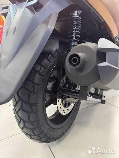 Скутер VMC MAX