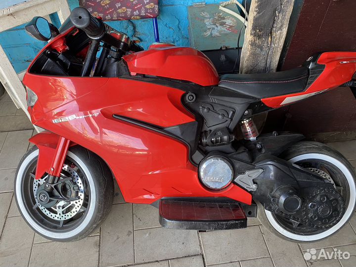 Детский мотоцикл