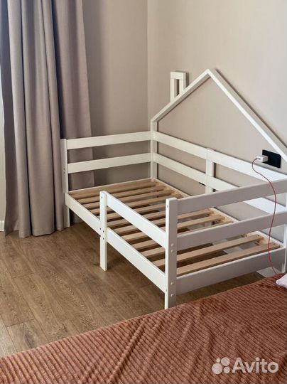 Кроватка из массива детская высокий борт Терем Инк