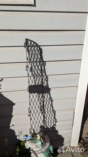 Решетка в бампер для Toyota Vitz/Yaris