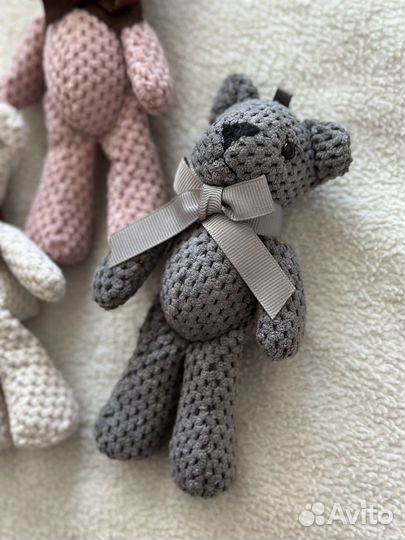 Мягкие плюшевые игрушки-мишки