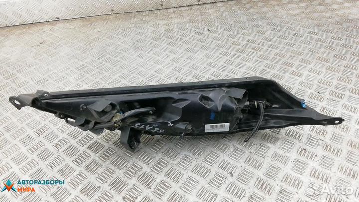 Фара правая Nissan Juke YF15 2011