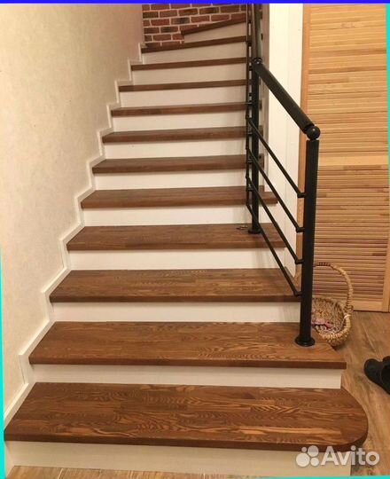 Отделка бетонной лестницы деревом