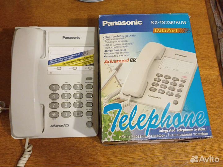 Стационарный телефон panasonic