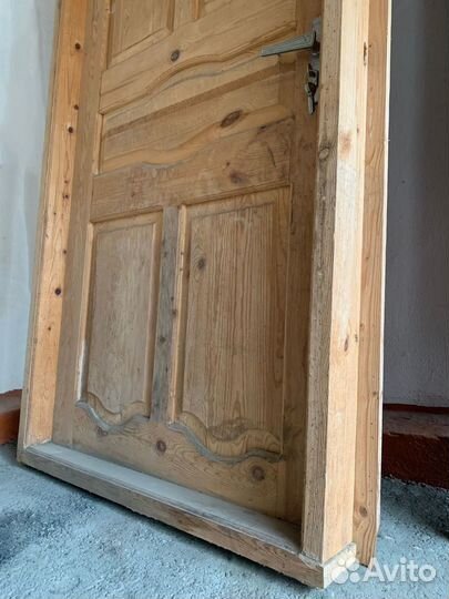 Деревянные двери