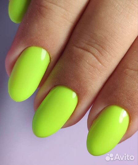 Маникюр с покрытием гель-лаком