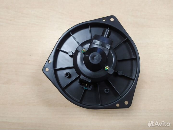 Моторчик отопителя Mitsubishi Lancer 9 2002-2010