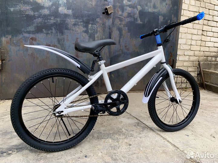 Велосипед новый колеса r20